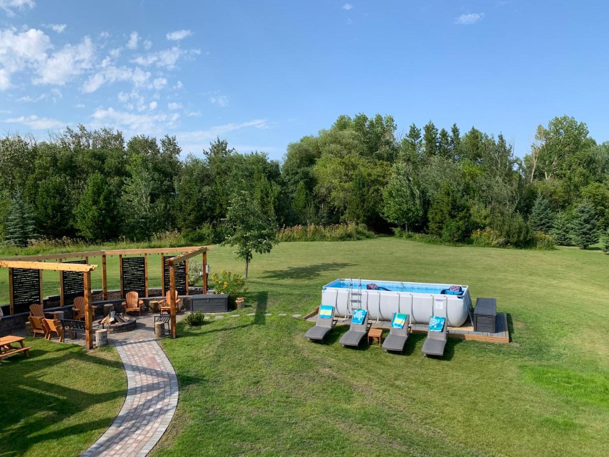 Dragonfly Inn Loft Suite เชอร์วูด พาร์ค ภายนอก รูปภาพ